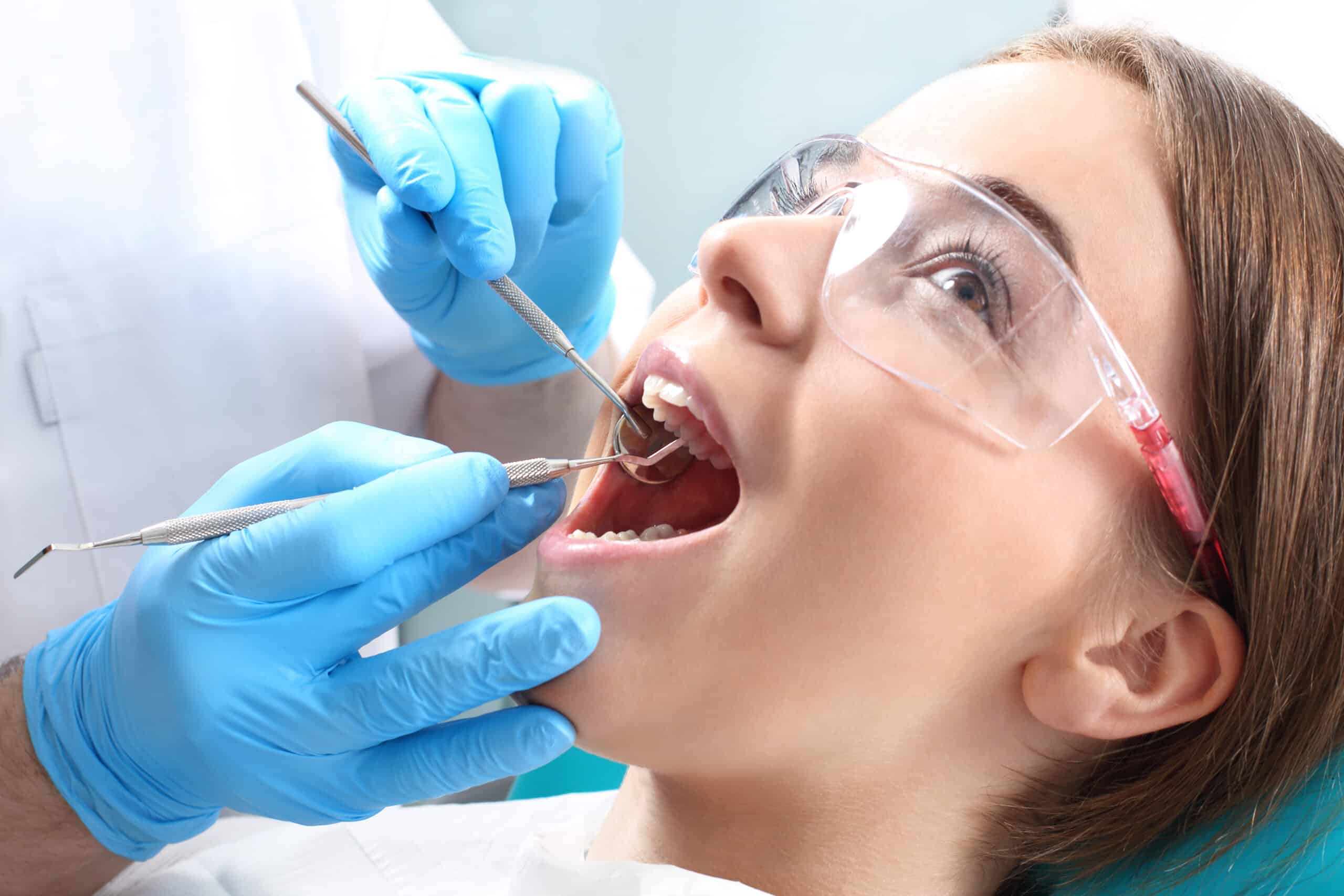 Broken Tooth Repair in Humble Summer Creek Dental dentist in Humble Texas Dr. Tammie Thibodeaux DDS Dr. Samer Dar DDS, MD Dr. Katherine Price